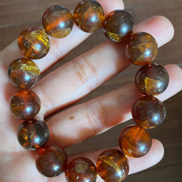 Gelang Amber